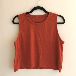 Lululemon tank